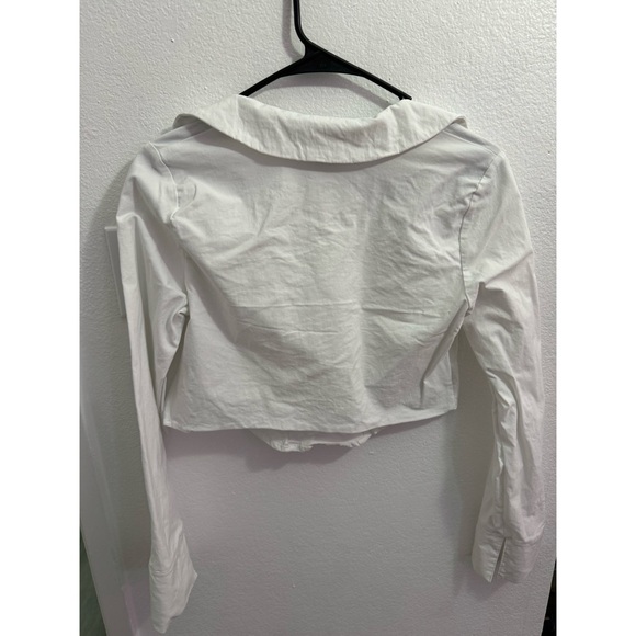 Collared v neck blouse - Picture 2 of 2